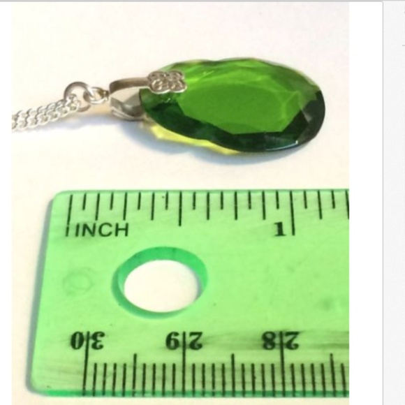 Vintage Silver Green Art Glass Pendant Necklace Simulated Emerald 18" Plated - Picture 8 of 8